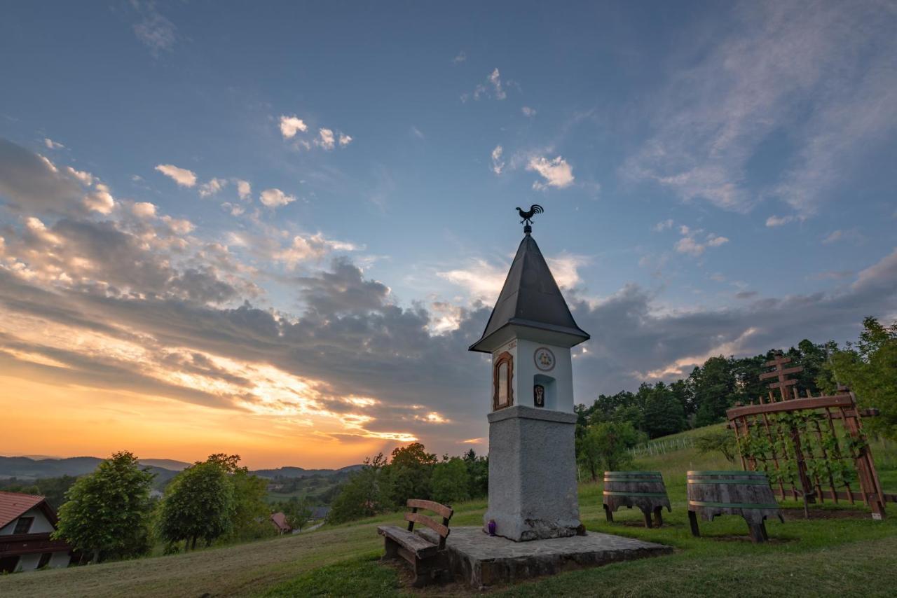 Vineyard Cottage Krivic Trebelno Exterior photo